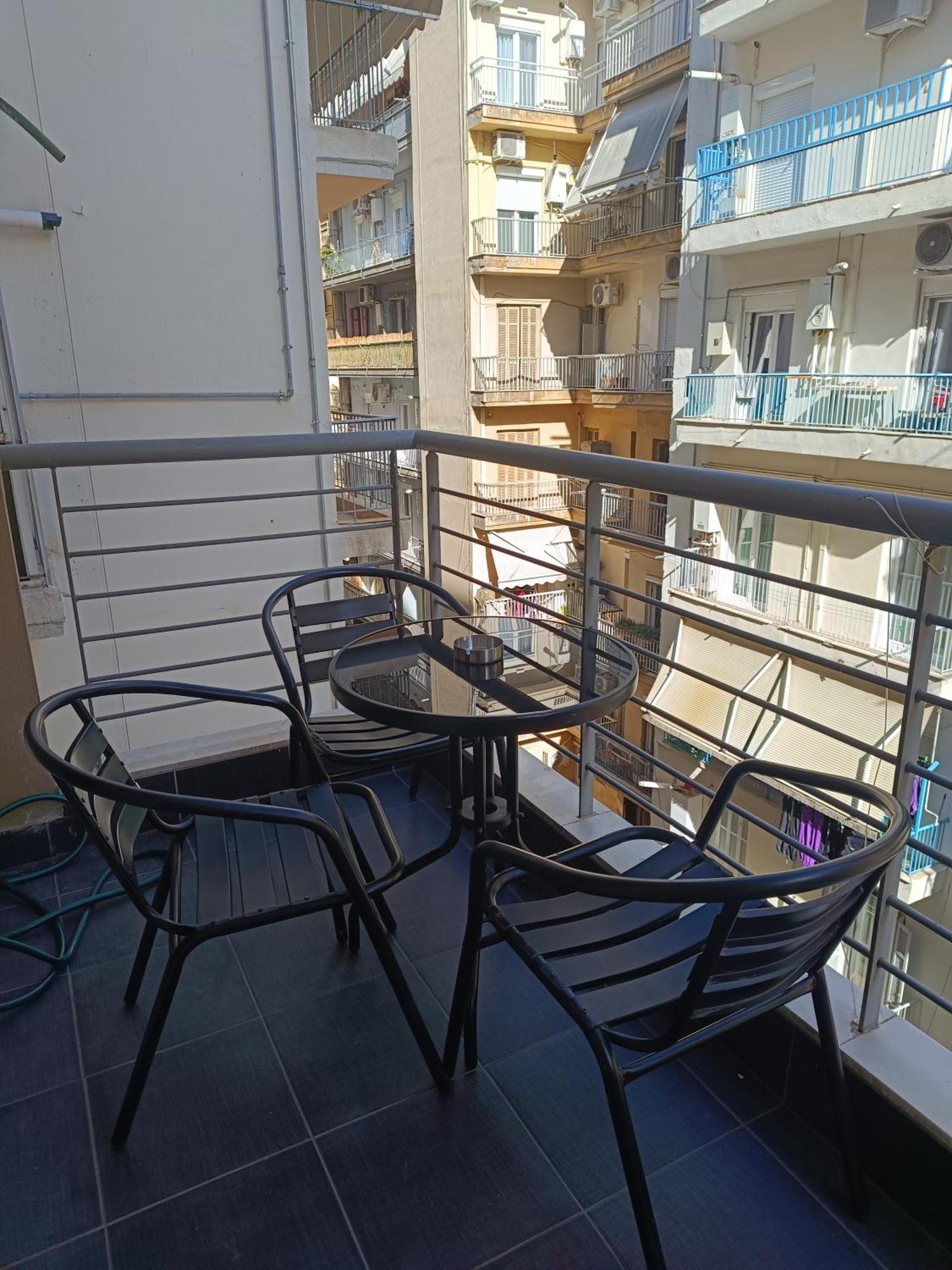 City Vibe-Siggrou 44 Family Studio Selanik Dış mekan fotoğraf